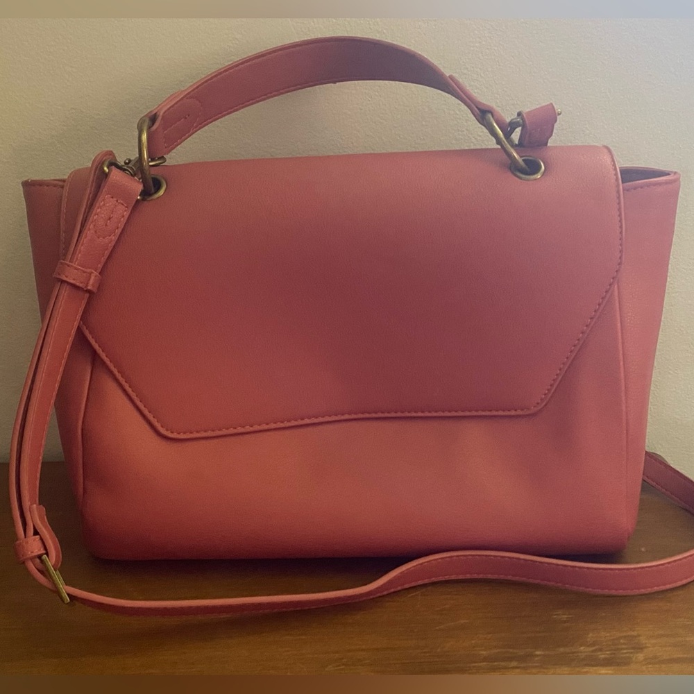 Shoulder bag